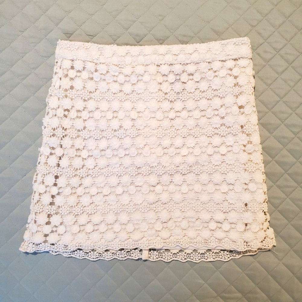 H&M divided- White Skirt
